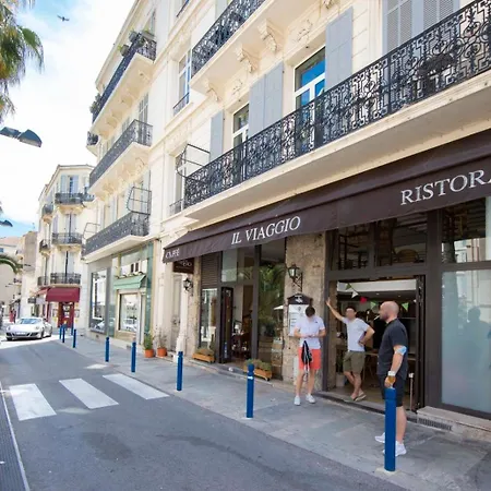 Apartament Chic And Modern 65 M2 Apartment-cannes Center-1 Bedroom 1 Mezzanine *